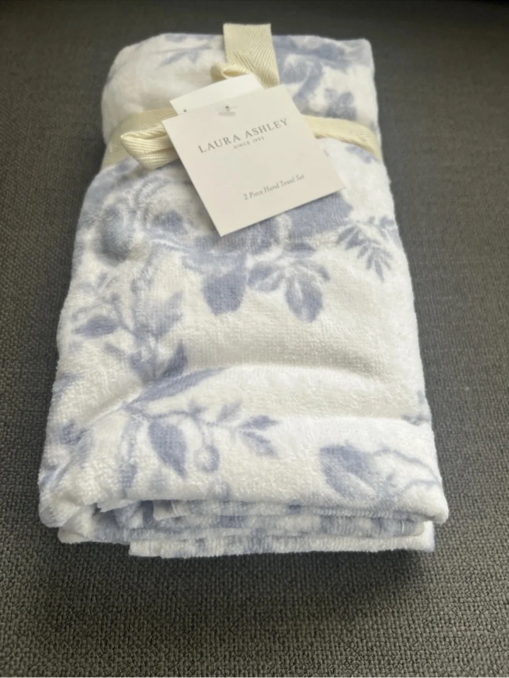 4Pc LAURA ASHLEY Floral Bath Towel Set  Walled Garden Blue